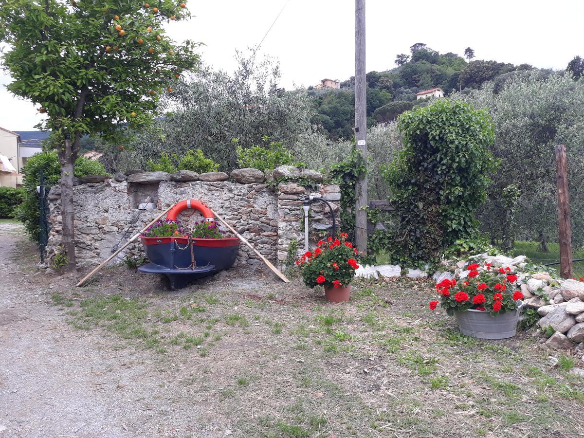 Bed and Breakfast La Terra Di Mingo Vado Ligure Exterior foto